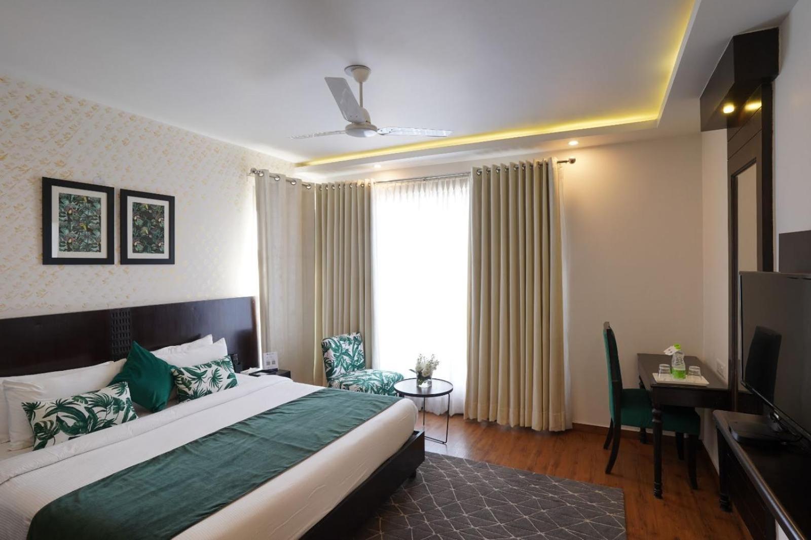 ניו דלהי Rockland Hotel, C.R Park מראה חיצוני תמונה