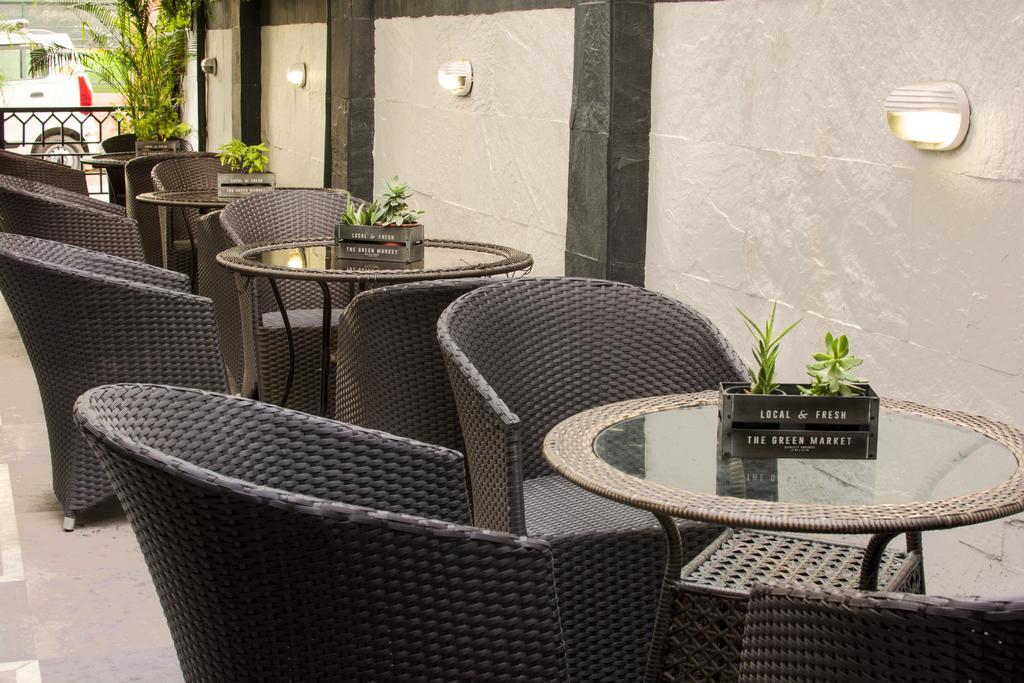 ניו דלהי Rockland Hotel, C.R Park מראה חיצוני תמונה