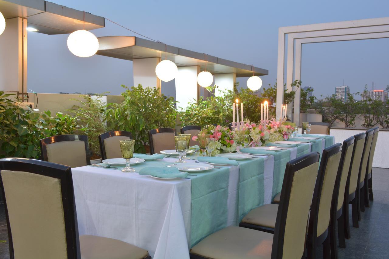 ניו דלהי Rockland Hotel, C.R Park מראה חיצוני תמונה